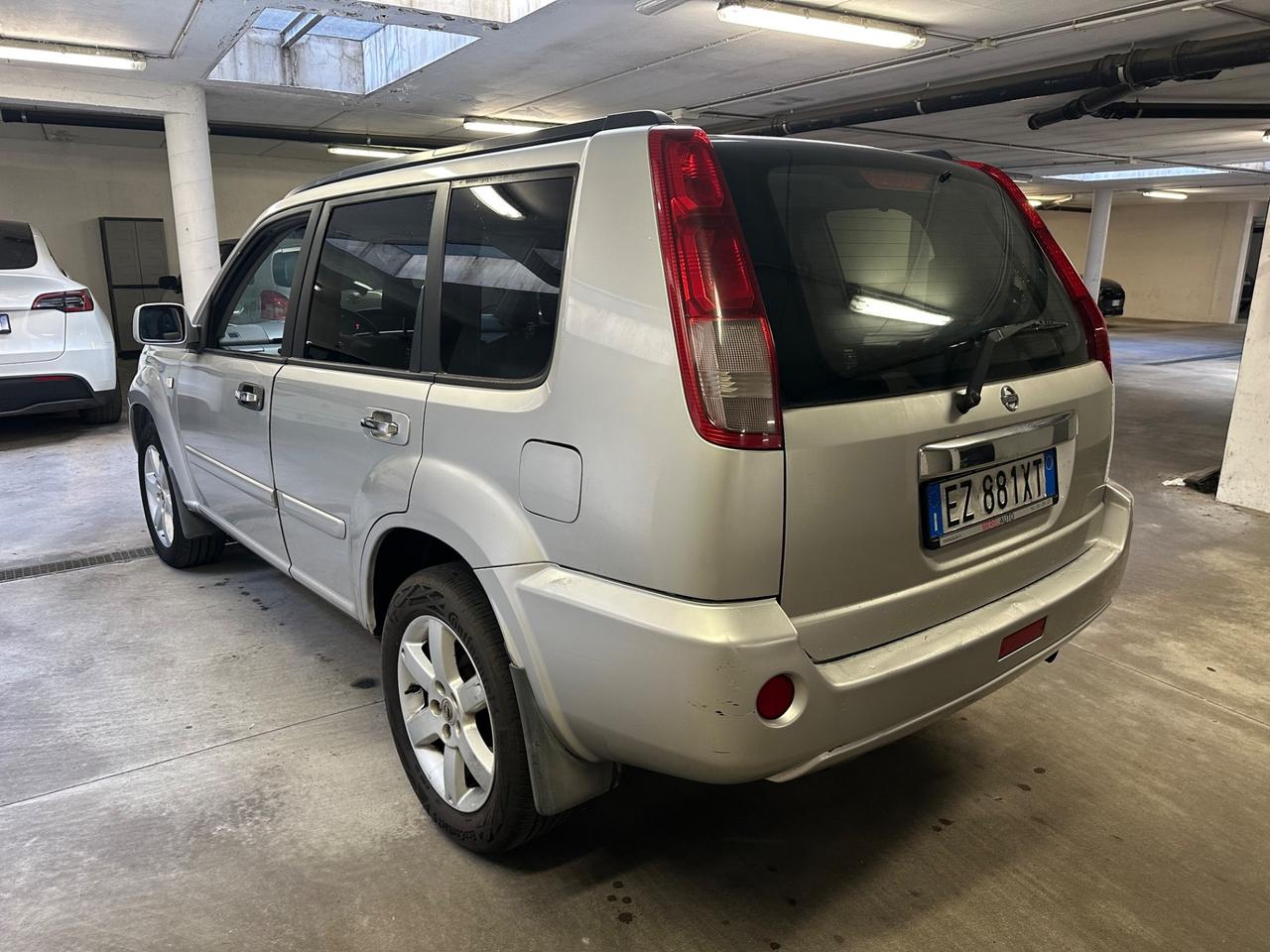 Nissan X-Trail 2.2 dCi Elegance