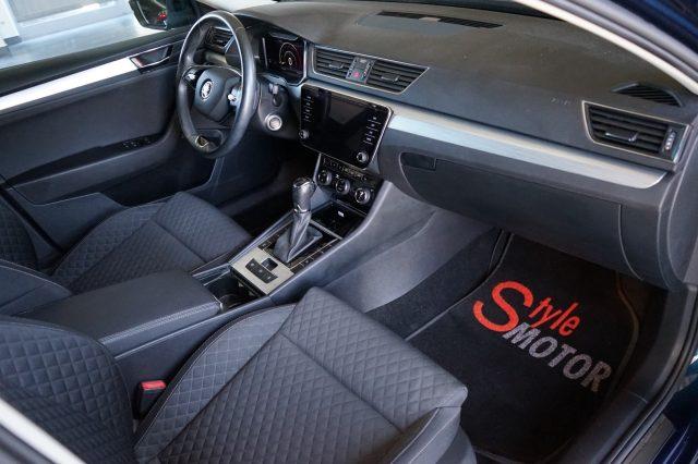 SKODA Superb 2.0 TDI EVO 122 CV SCR DSG Wagon Executive