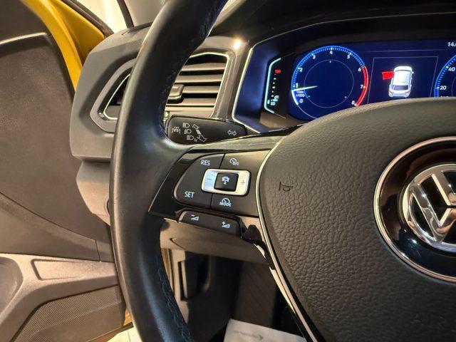 VOLKSWAGEN T-Roc 1.5 TSI Advanced Full LED 18" Camera AppConnect