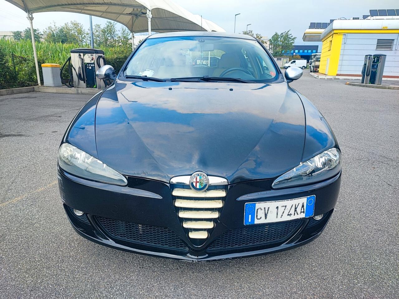 Alfa Romeo 147 1.9 JTD M-JET 150 CV 5 porte Dist.