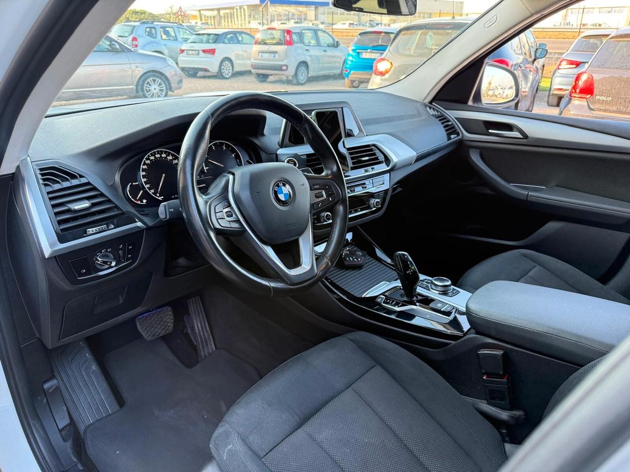 Bmw X3 sDrive18d xLine