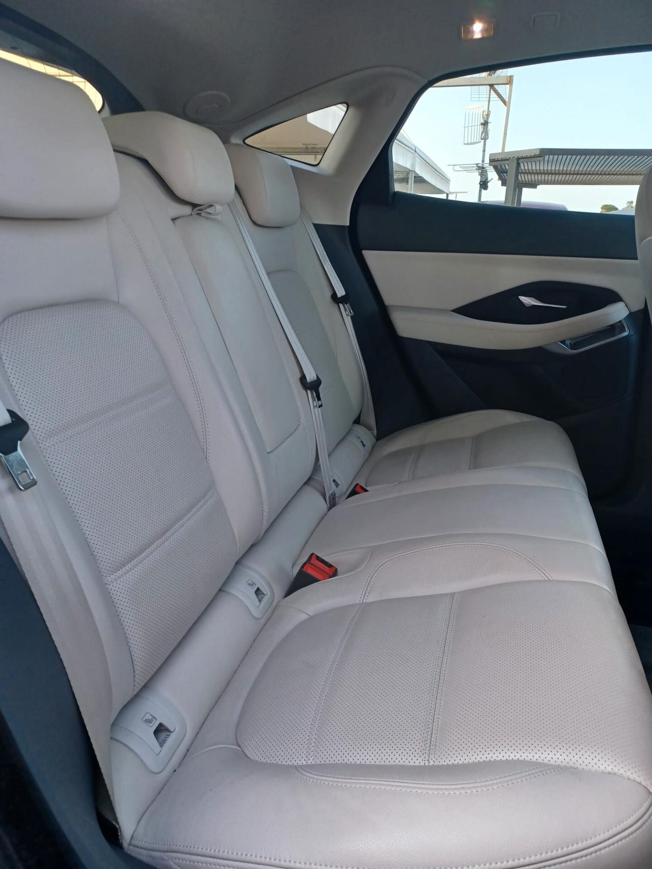 Jaguar E-Pace 2.0D 150 CV R-Dynamic