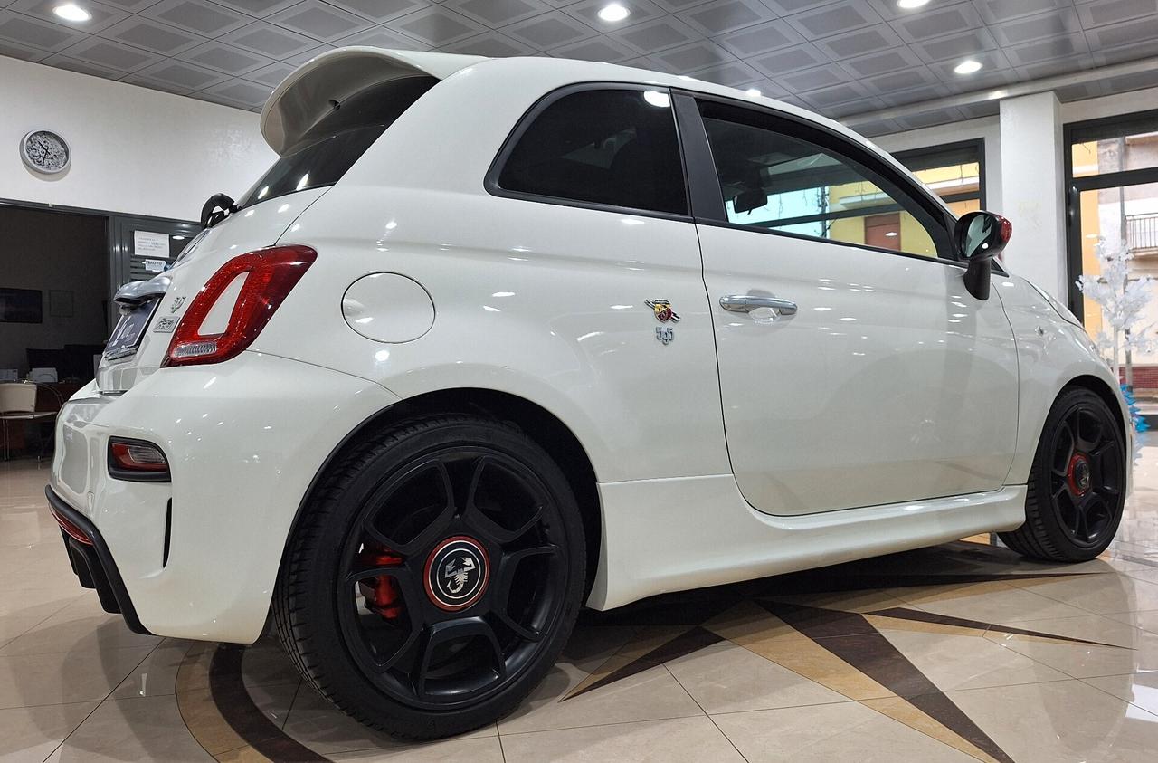 Abarth 595 1.4 Turbo T-Jet 160 CV Pista