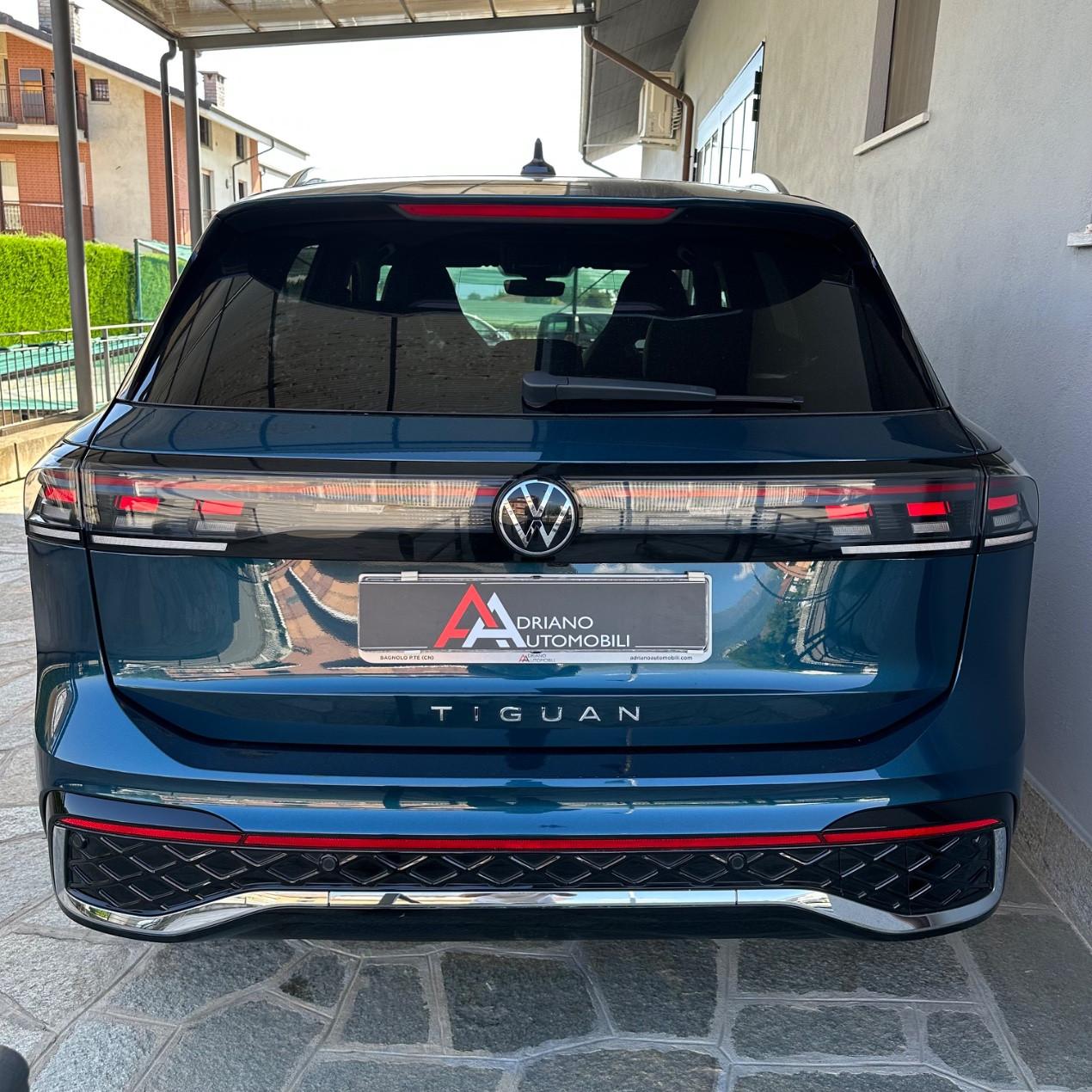 Volkswagen Tiguan 2.0 tdi R-Line Plus 150cv dsg