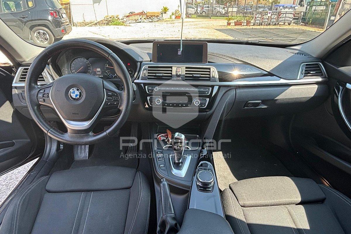 BMW 320d xDrive Touring Sport