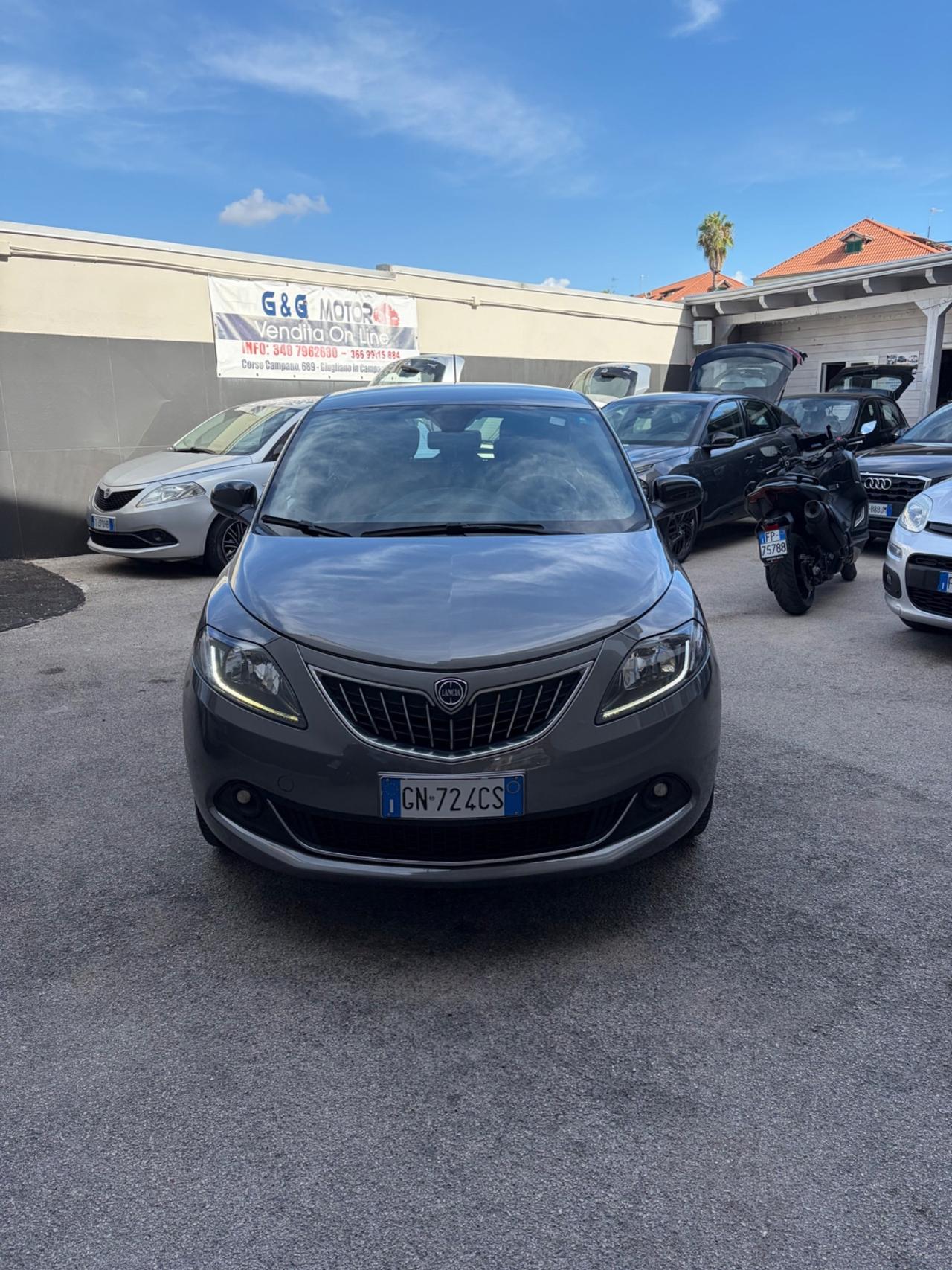 Lancia Ypsilon 1.0 FireFly 5 porte S&S Hybrid Gold Plus