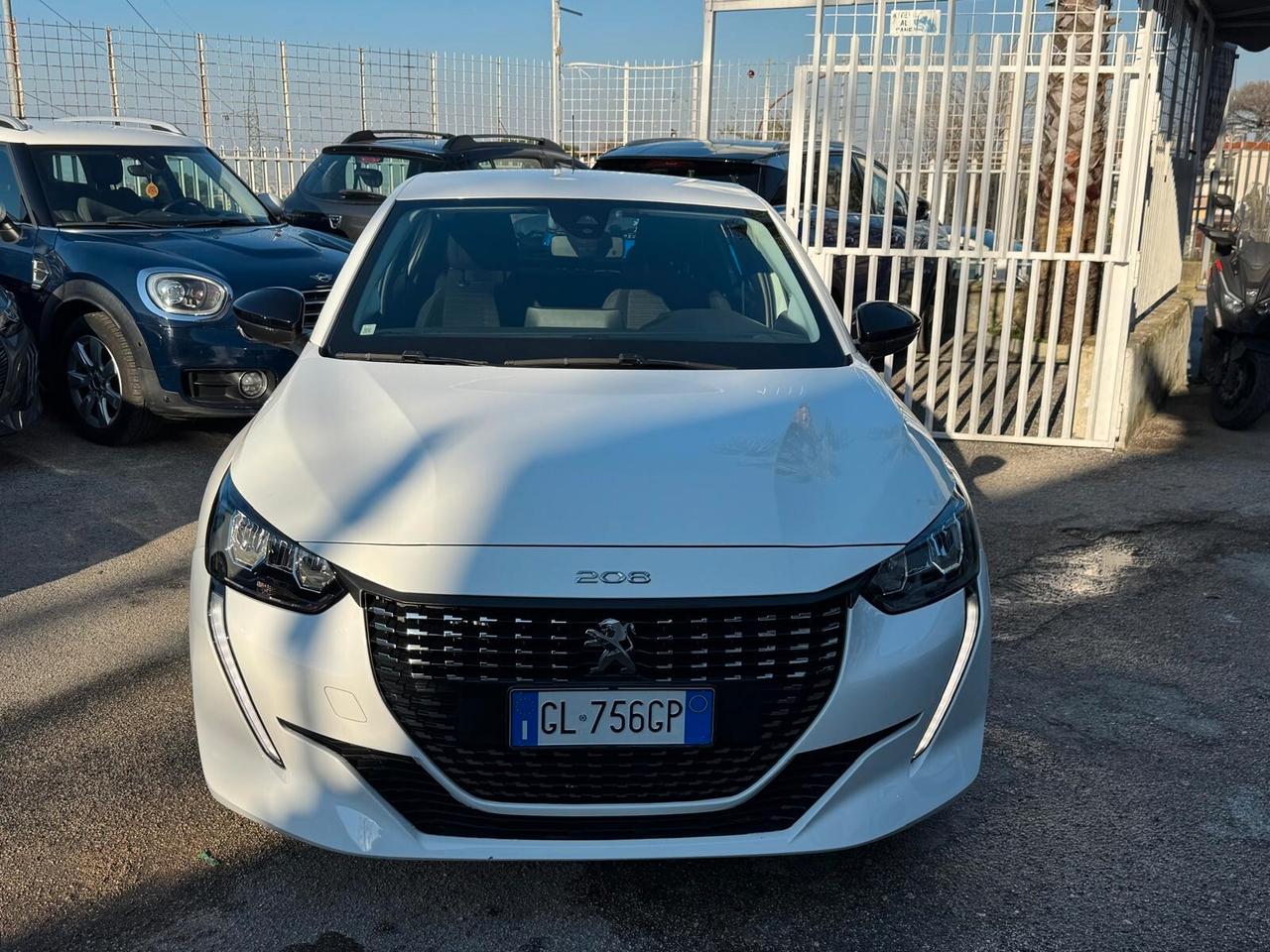 PEUGEOT 1.2 BNZ 100CV 2022 ALLURE 43000KM FULL LED