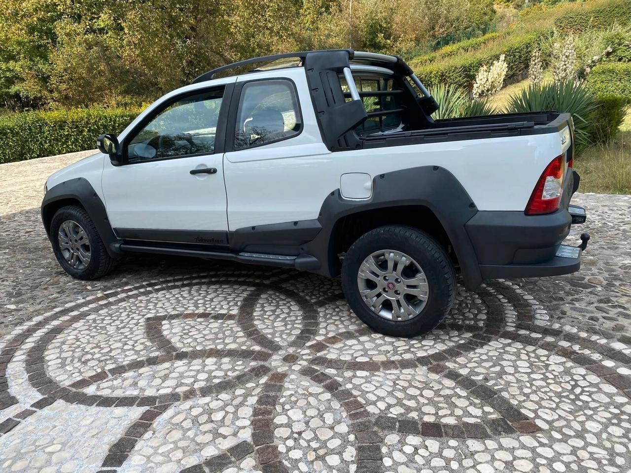 Fiat Strada Adventure