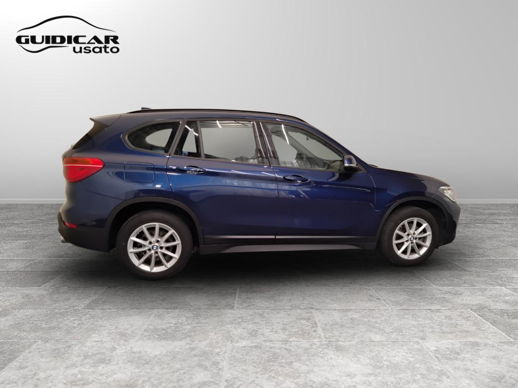 BMW X1 F48 2019 - X1 sdrive18d Advantage auto