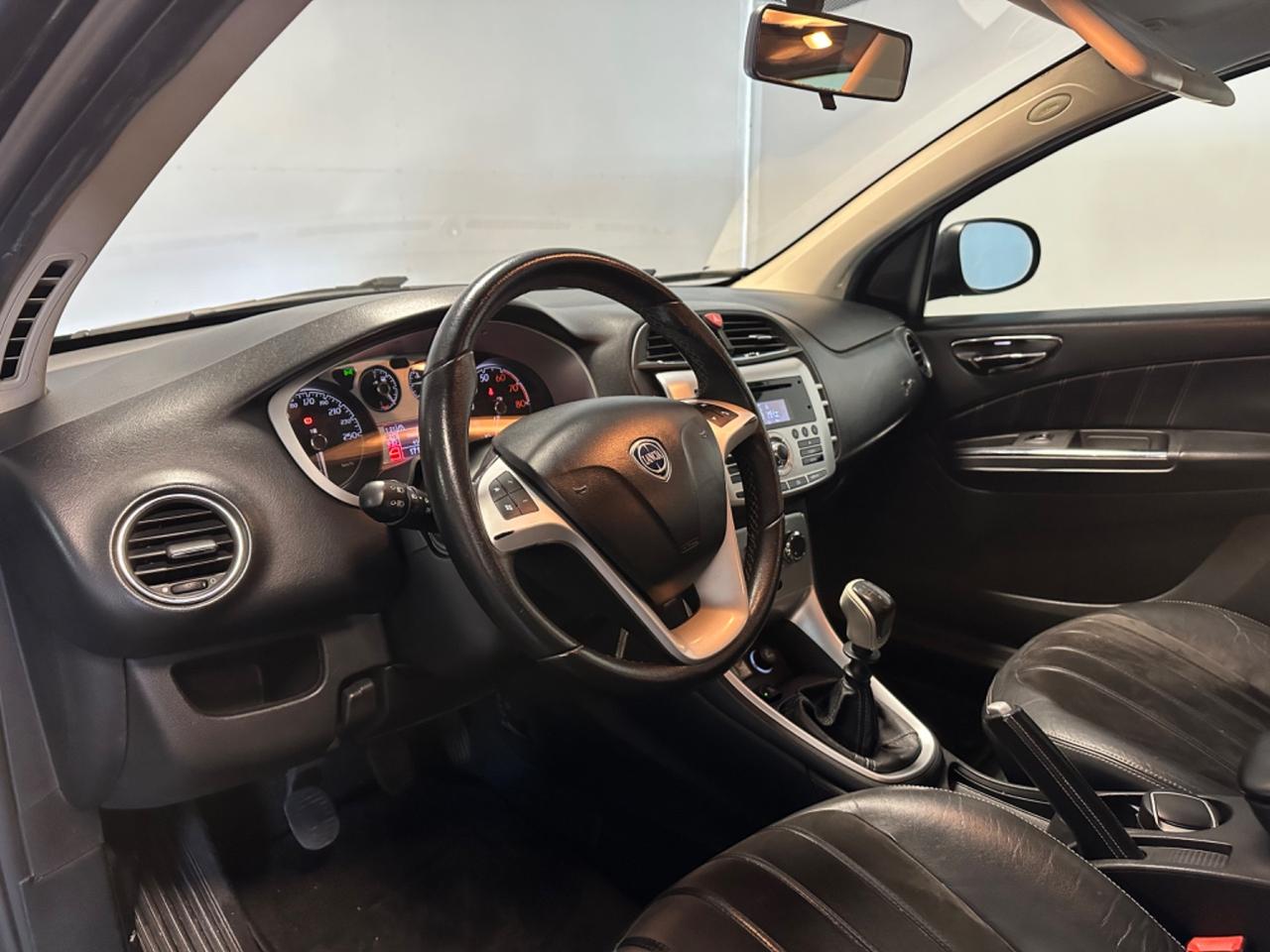 LANCIA DELTA 1.4 -T-JET 120CV PLATINO GPL SCADENZA GPL 2032