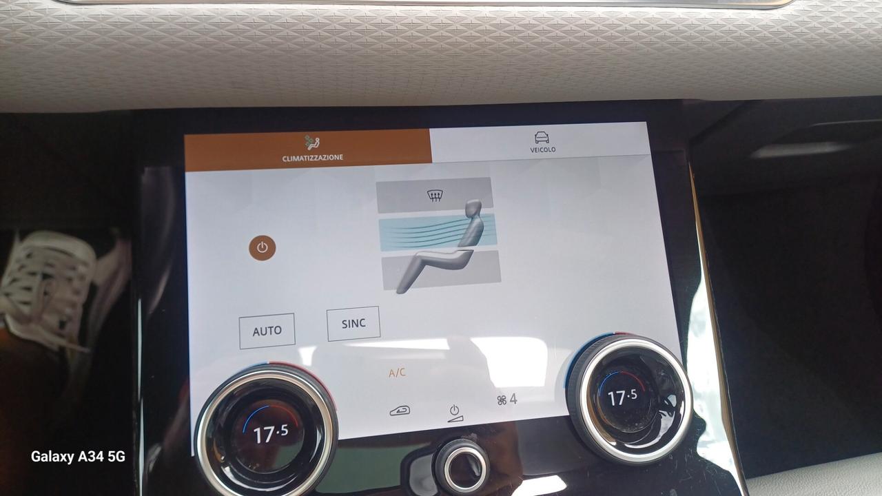 Land Rover Range Evoque 2.0D I4 163 CV R-Dynamic