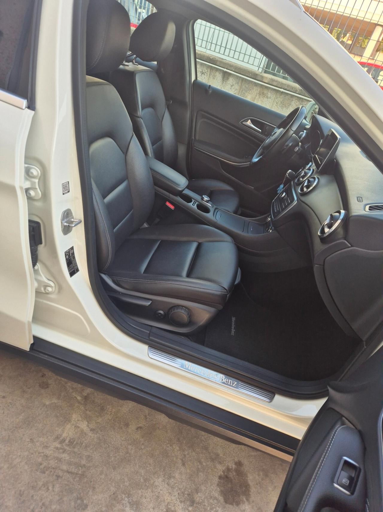 Mercedes-benz GLA 200 d