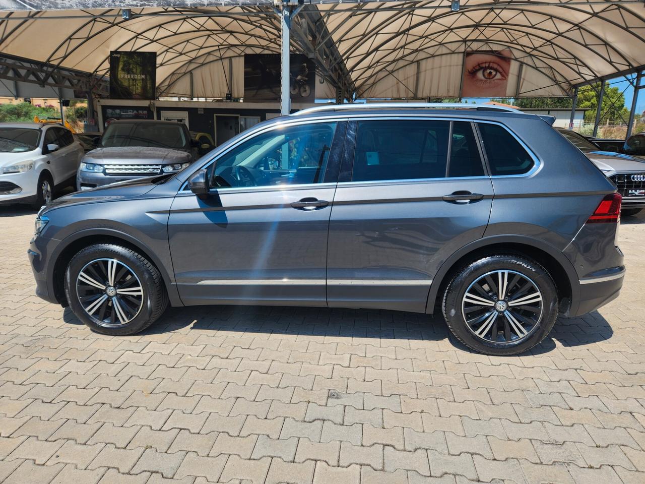 Volkswagen Tiguan 2.0 150cv AUTOMATICO STRAFULL