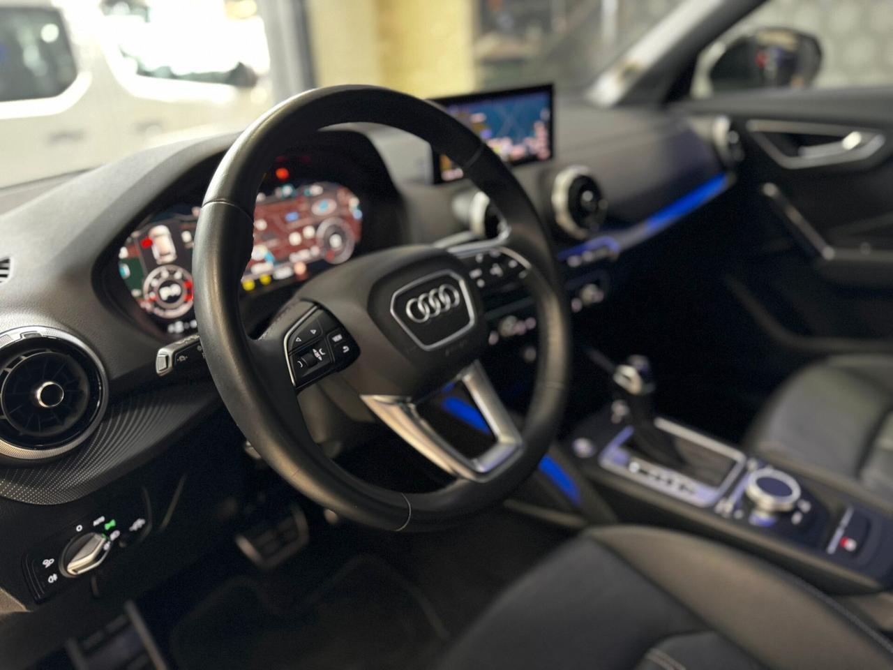 Audi Q2 30 TDI S tronic / line Edition/ EDITION ONE