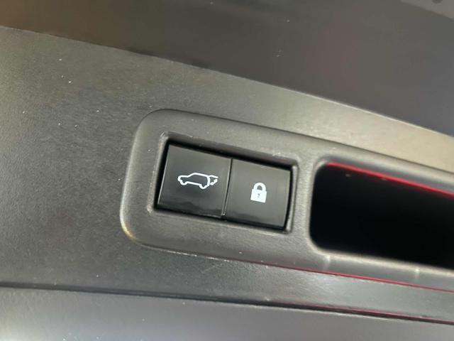 LEXUS UX 250h UX Hybrid Premium UniPro KmCertif