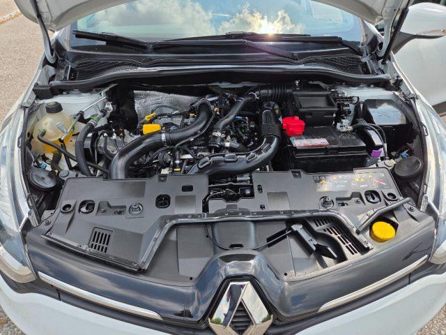 RENAULT Clio N1 TCe 12V 90 CV GPL 5 porte 4 Business autocarro