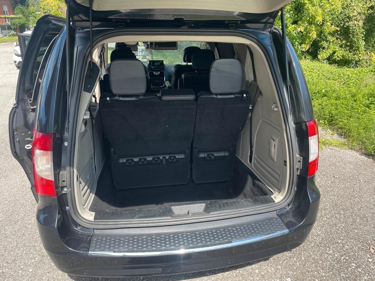 Lancia Voyager 2.8 Turbodiesel Platinum 177 CV