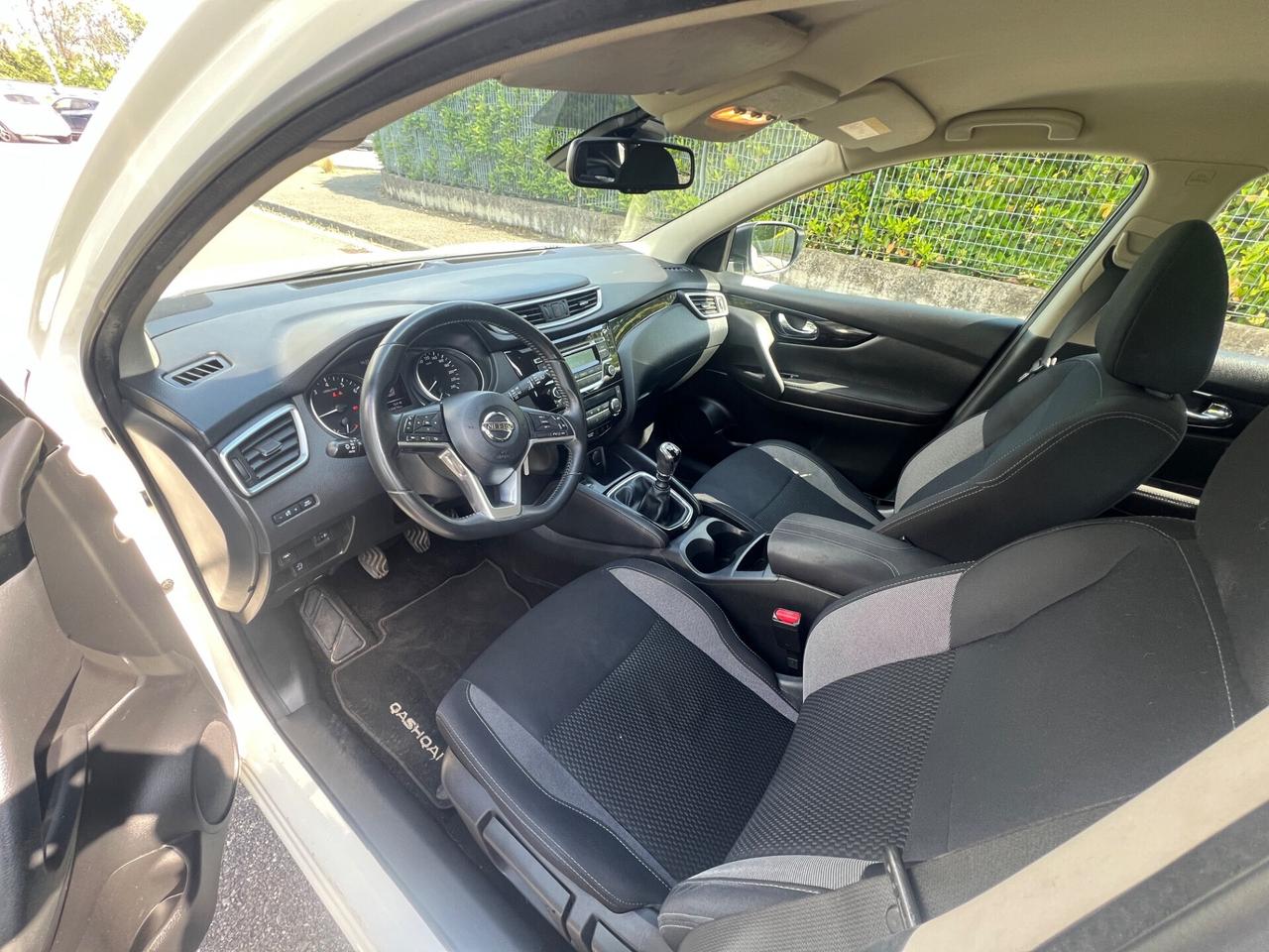 Nissan Qashqai 1.2 DIG-T Acenta