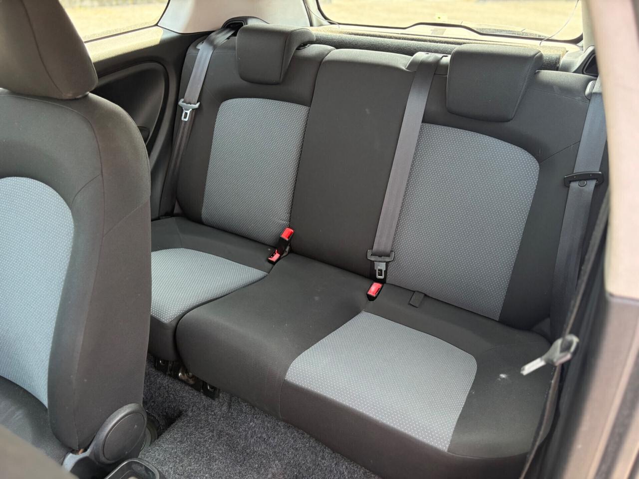 Fiat Grande Punto 1.2 BENZINA 2011 NEOPATENTATI