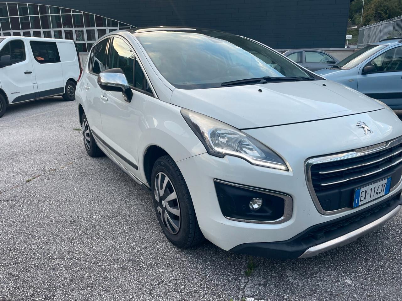 Peugeot 3008 1.6 HDi 115CV Active