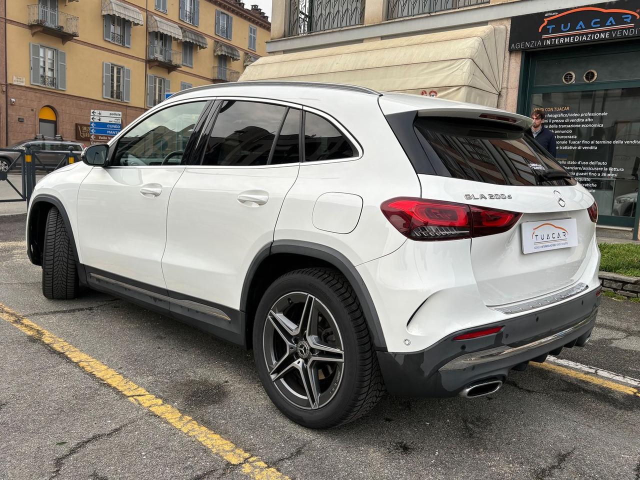 Mercedes-Benz GLA 200 GLA-Clas #8981