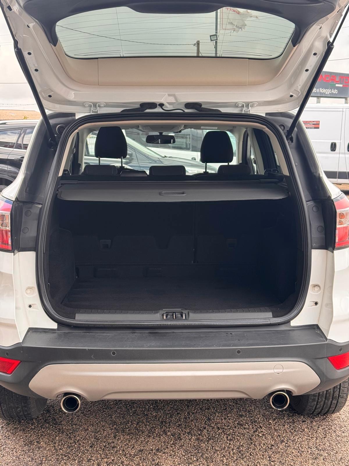 Ford Kuga 1.5 TDCI 120 CV S&S 2WD Plus