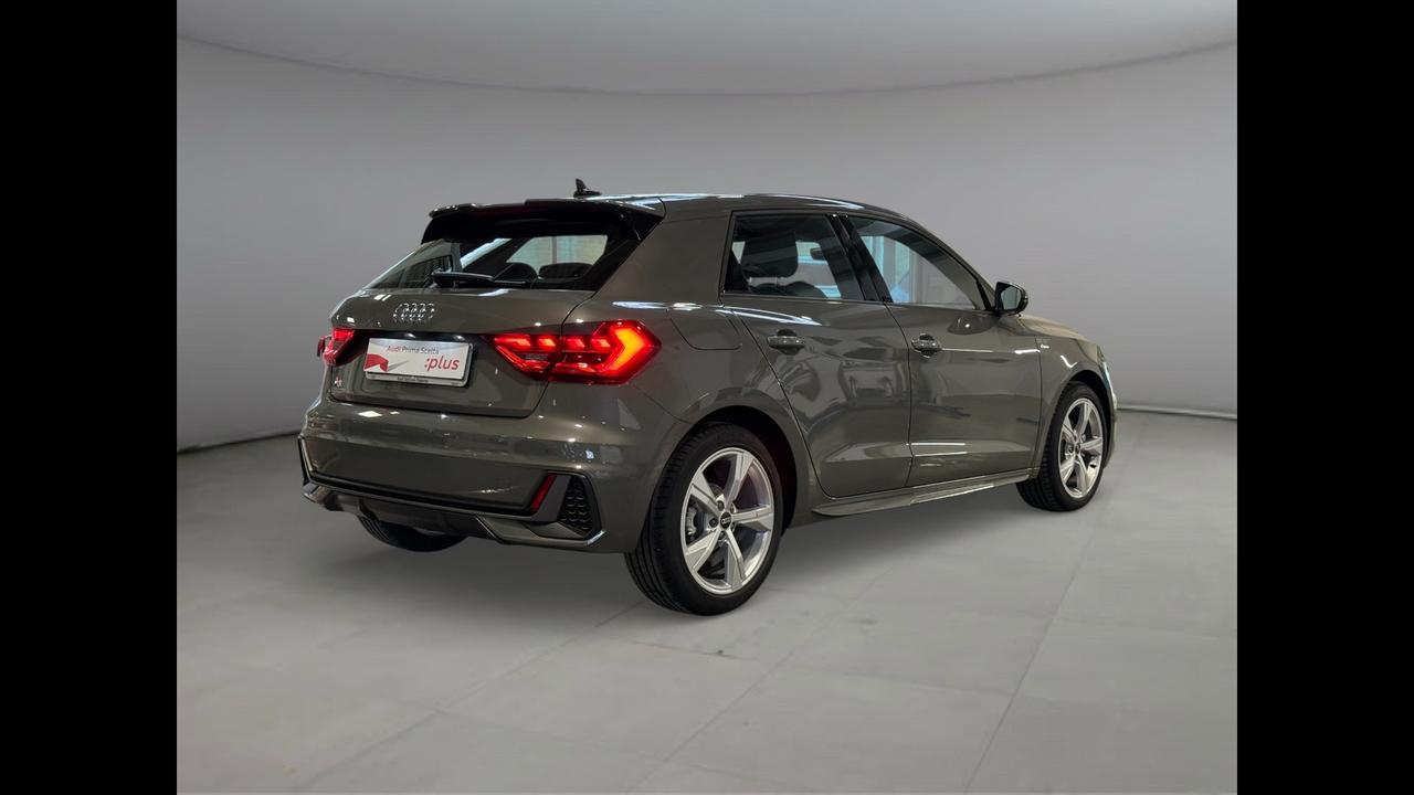 AUDI A1 II 2019 Sportback - A1 Sportback 30 1.0 tfsi S Line Edition 116cv s-tronic