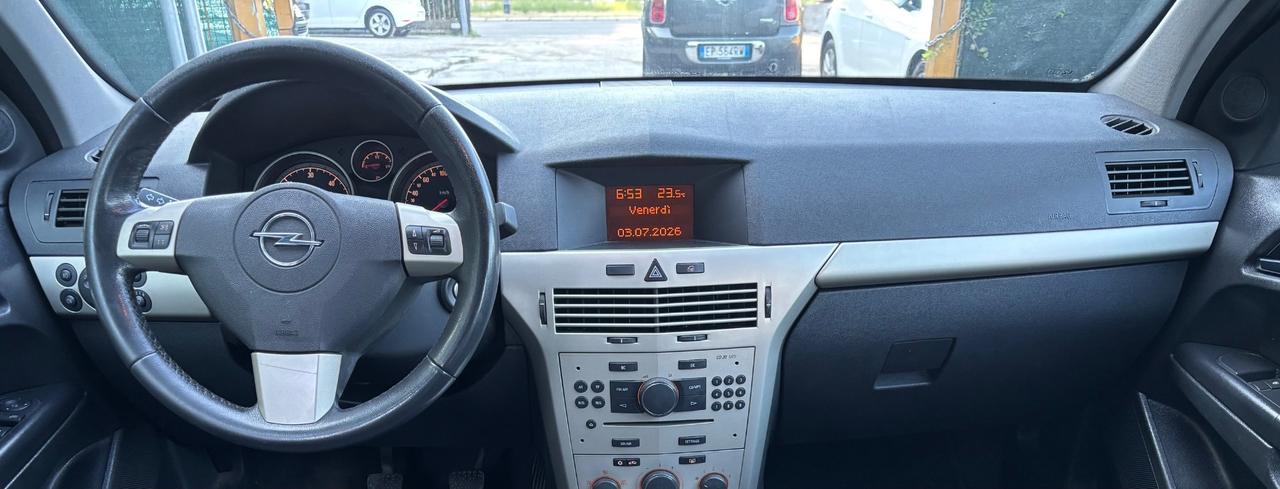 Opel Astra 1.7 CDTI 125CV Cosmo SW OK NEOPATENTATI