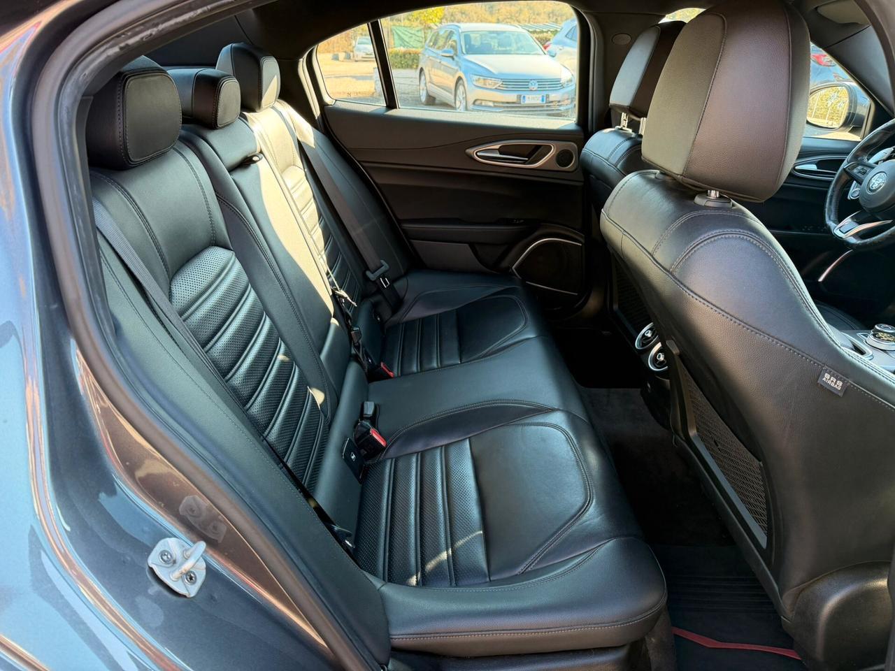 Alfa Romeo Giulia 2.2 Turbodiesel 210 CV AT8 AWD Q4 Veloce