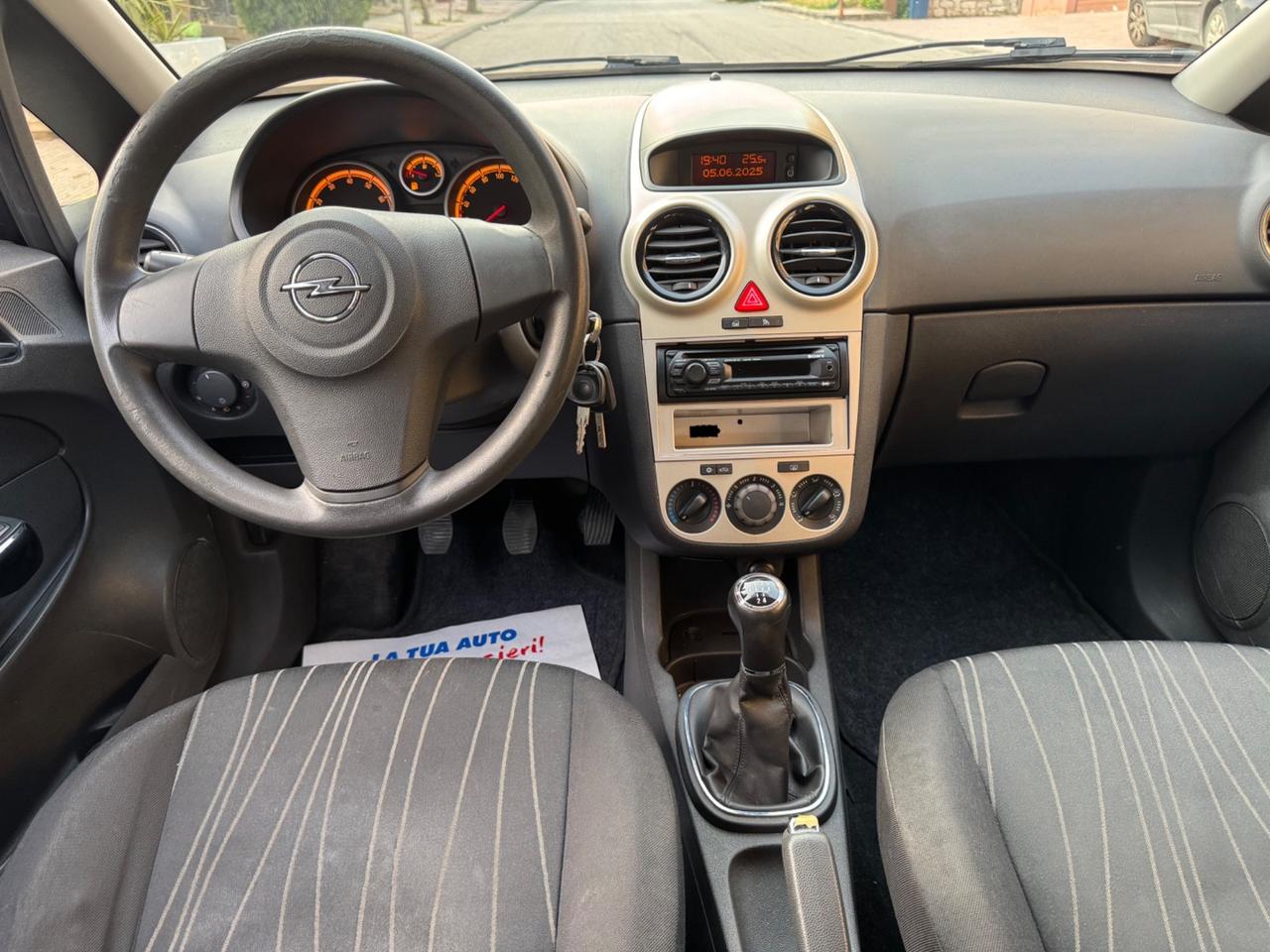 Opel Corsa 1.2 5 porte Enjoy