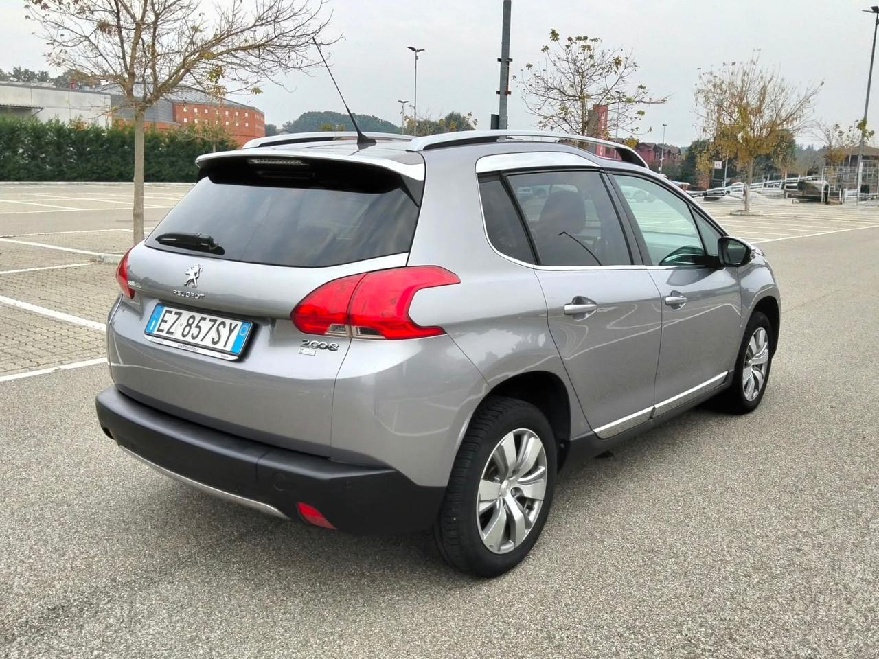 Peugeot 2008 1.6 e-HDi 92Cv ETG6 Start&Stop*Navi*Pelle