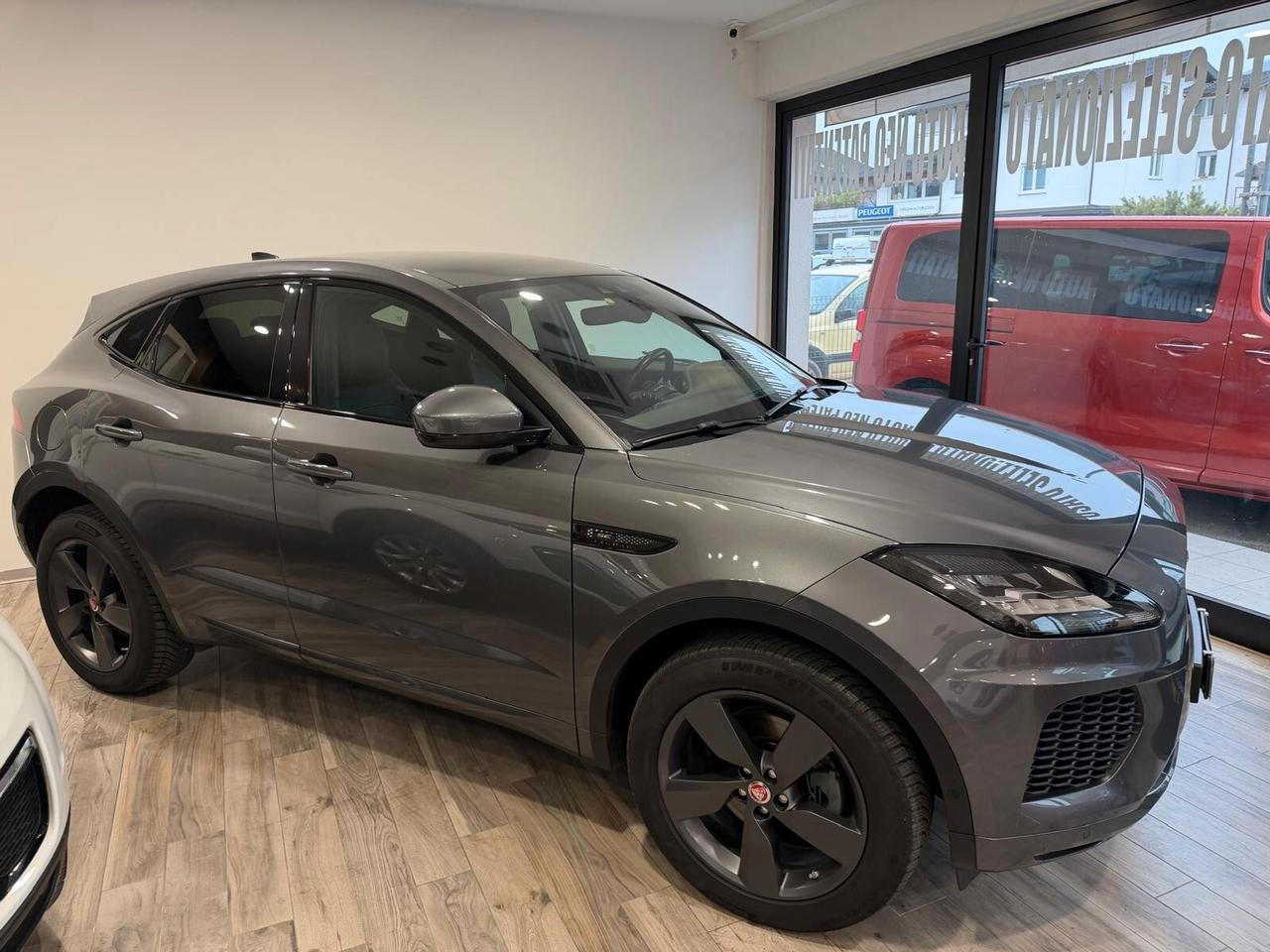 Jaguar E-Pace r-dynamic se