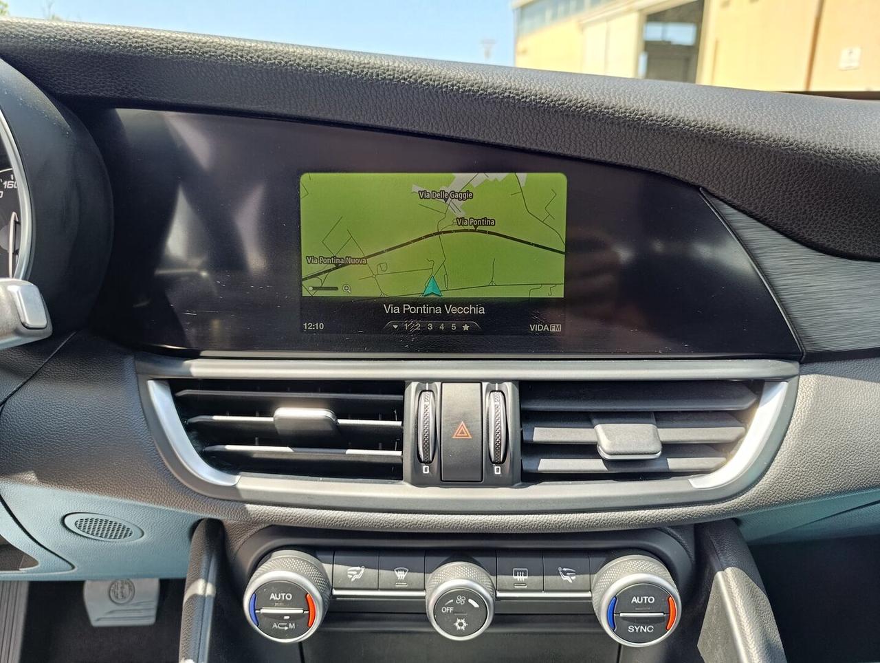 Alfa Romeo Giulia 2.2 t Giulia 150cv - GARANZIA 12 MESI -