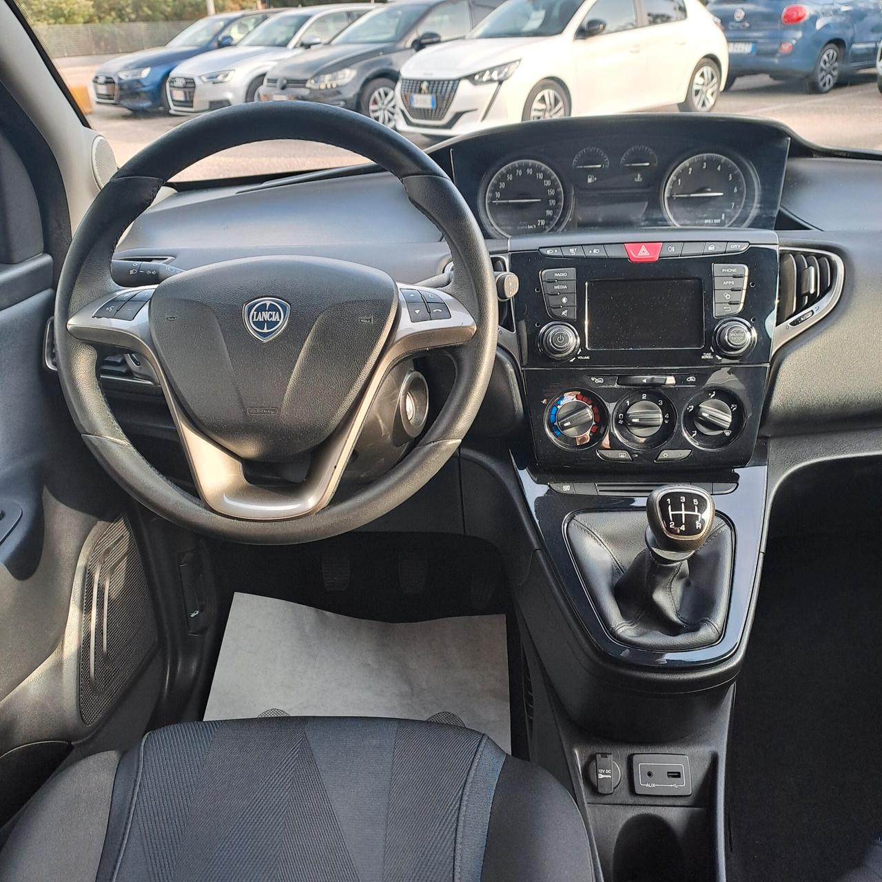Lancia Ypsilon 1.2 Bz 69Cv Gold