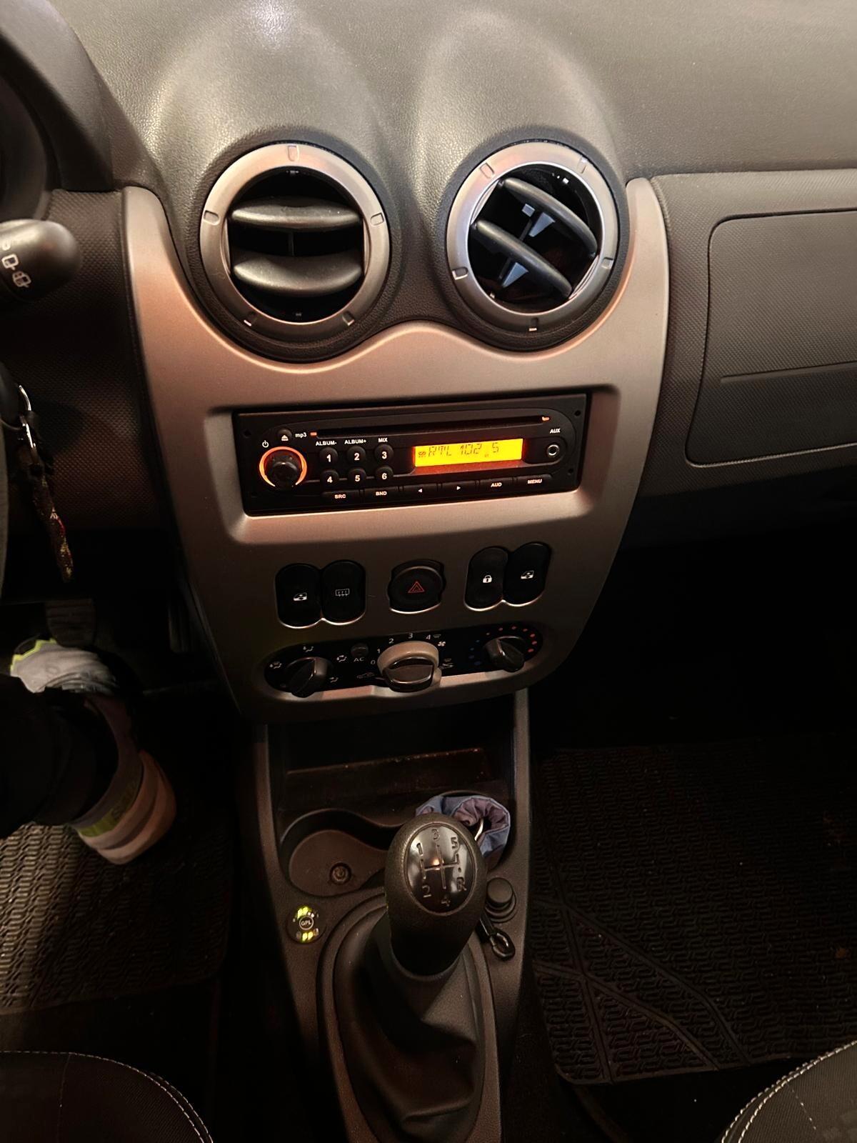 Dacia Sandero Stepway 1.6 8V GPL 85CV