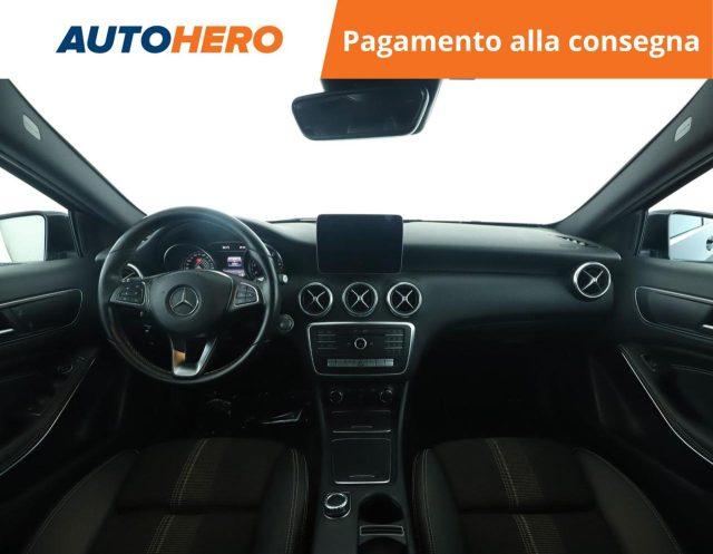MERCEDES-BENZ A 180 Sport