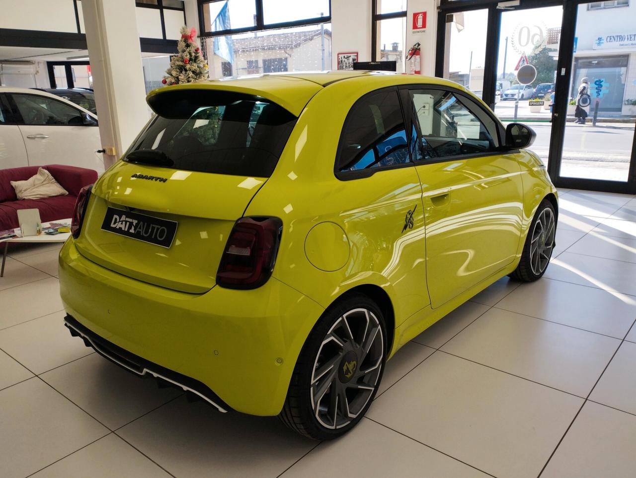 Abarth 500e Turismo