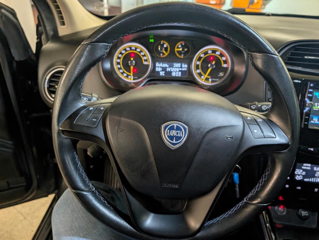 Lancia Delta 1.4 tjt S GPL