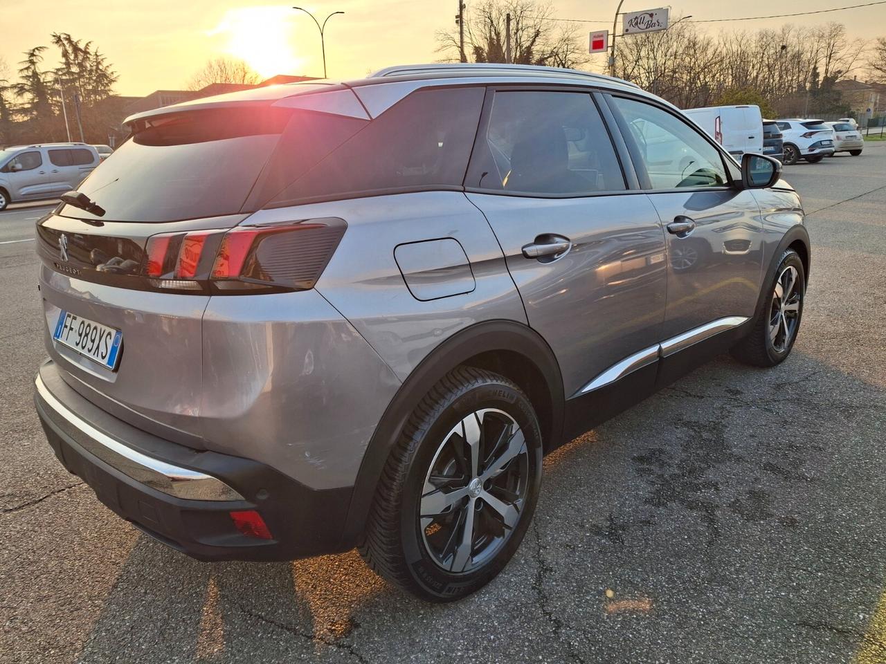Peugeot 3008 BlueHDi 120 S&S Allure
