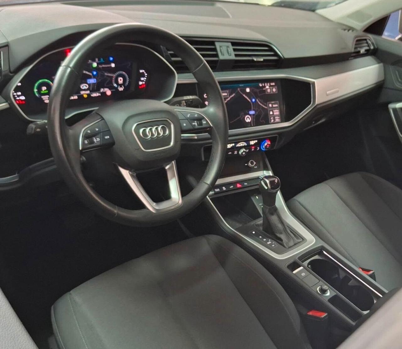 Audi Q3 SPB 45 TFSI e S tronic 150cv uniproprietario