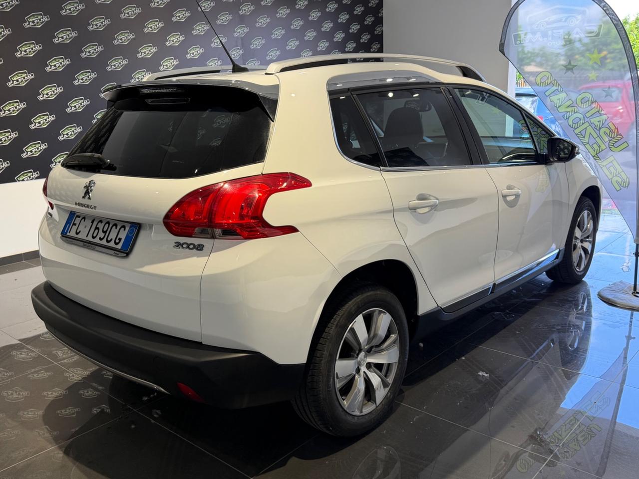 Peugeot 2008 - 2016 1.2 PureTech 82 Allure