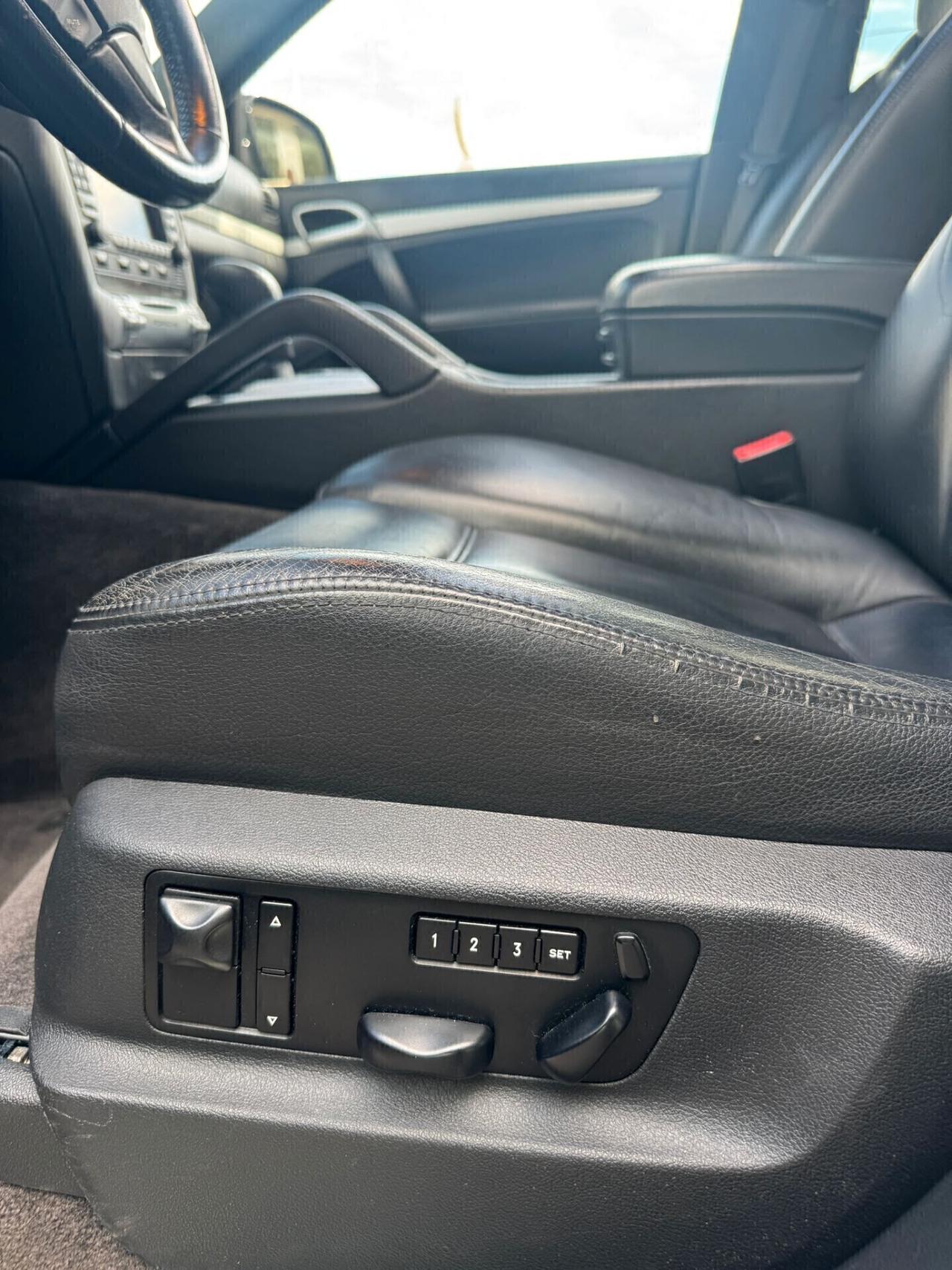 Porsche Cayenne 4.5 Turbo ISCRIVIBILE ASI 450cv CAMBIO AUTOMATICO