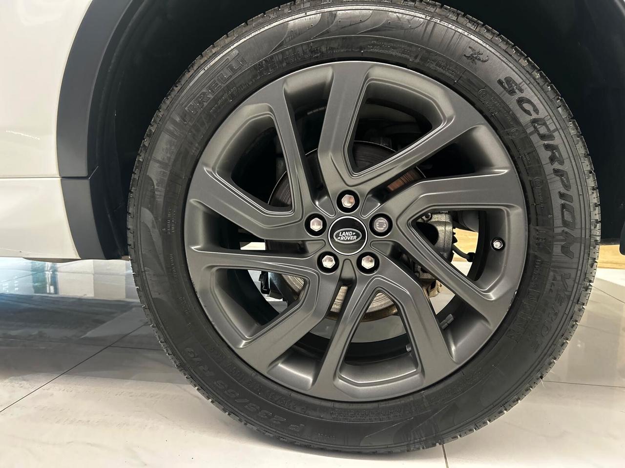 Land Rover Discovery Sport 2.0 TD4 180 CV HSE Luxury