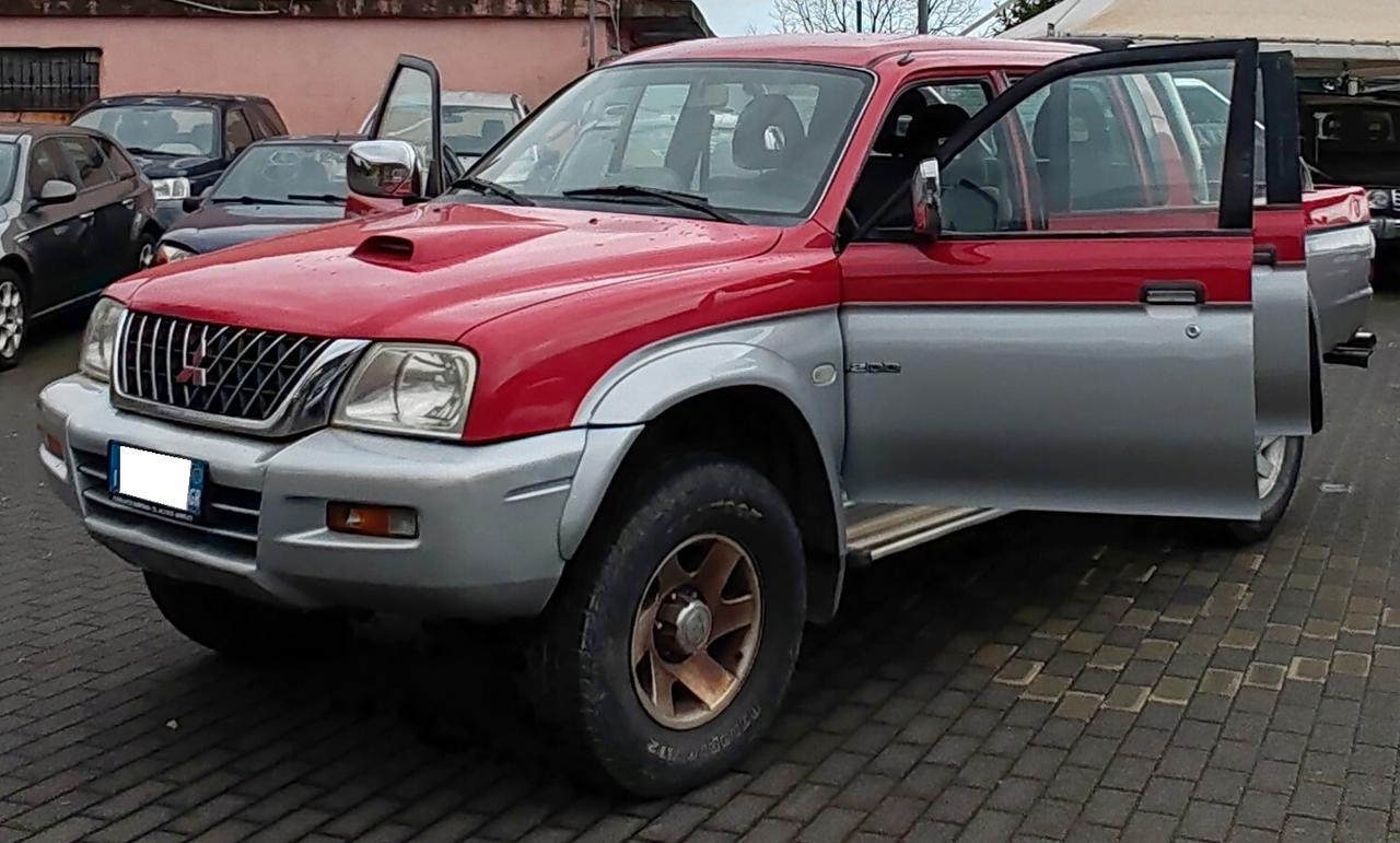 Mitsubishi L200 2.5TDI Doub Cab GLS -MOTORE NUOVO-