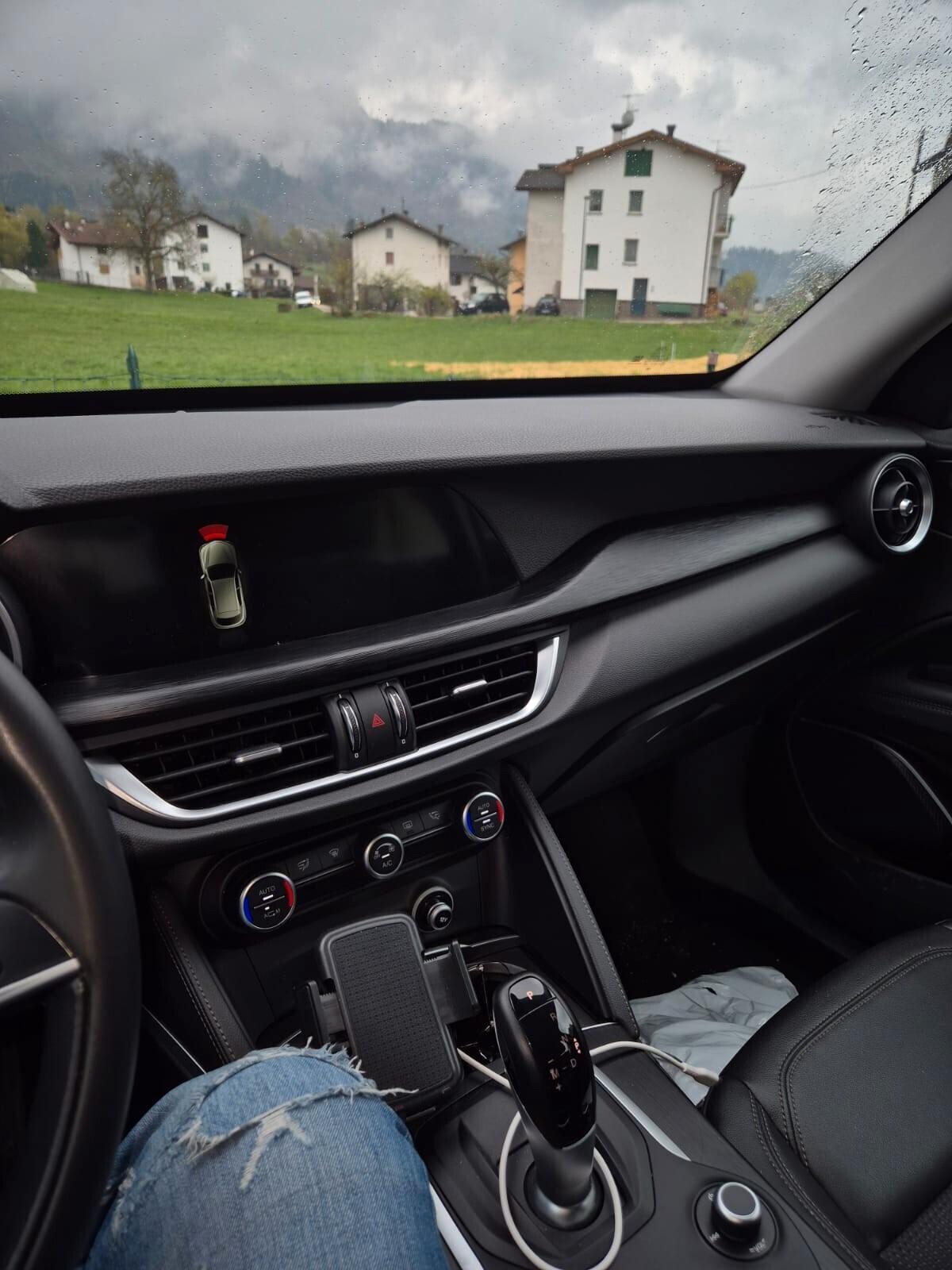 Alfa Romeo Stelvio 2.2 Turbodiesel 210 CV AT8 Q4