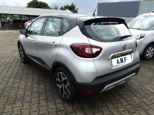 Renault Captur TCe 90 CV Intense 5porte Euro6 Navi e Clima