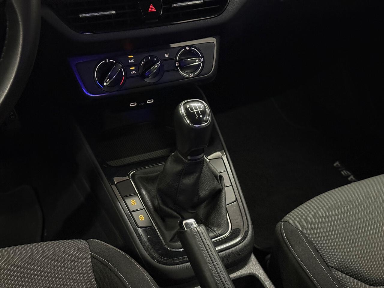 ŠKODA Fabia 2022 1.0 TSI 95 CV Ambition
