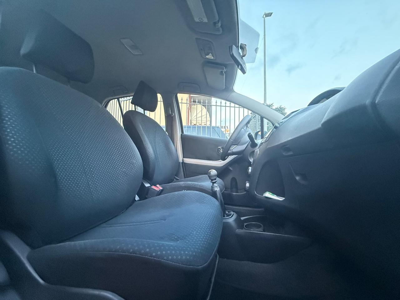 Toyota Yaris 1.3 5 porte Sol