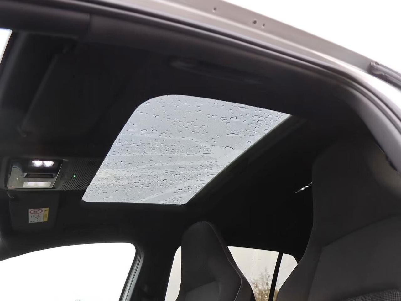 Volkswagen Golf 2.0 TDI DSG GTD TETTO TELECAMERA 19" R MATRIX