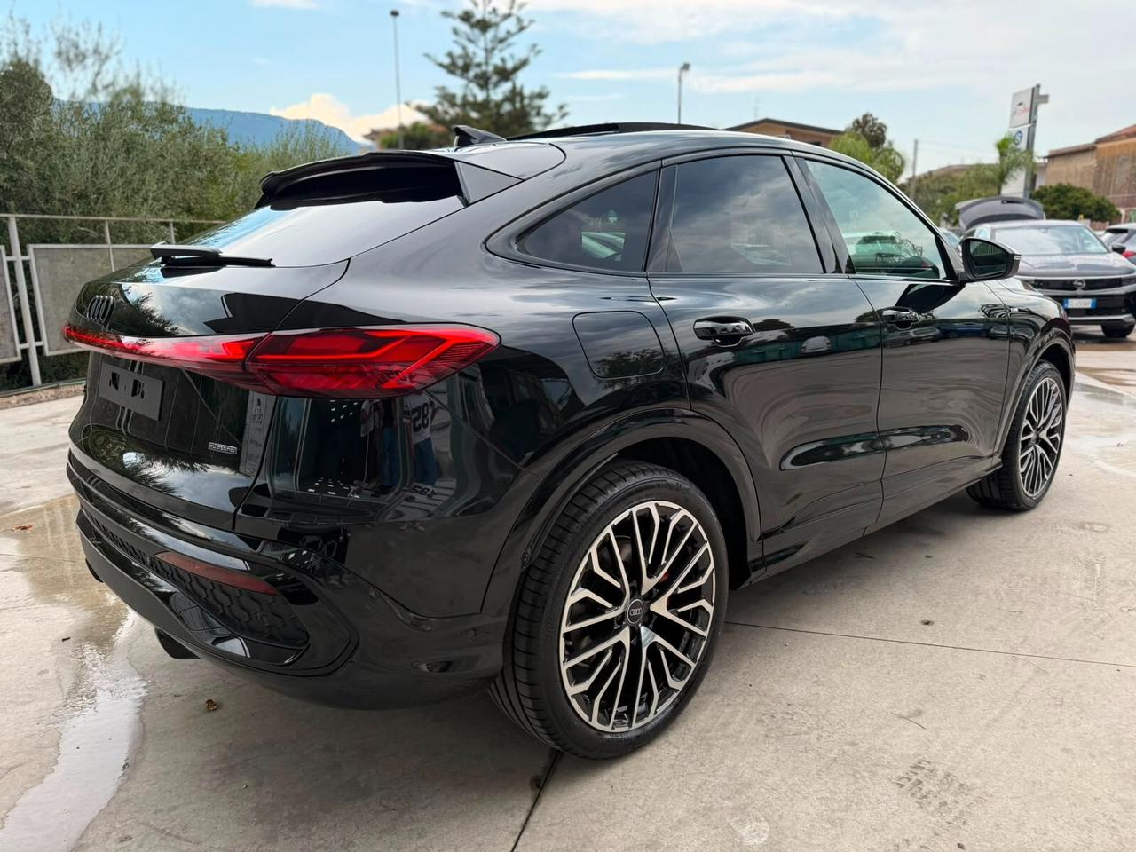 Audi Q5 TDI 150 kW mHEV+ S tronic quattro line edition